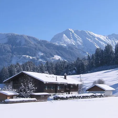 Pensionat Landhaus Julia *