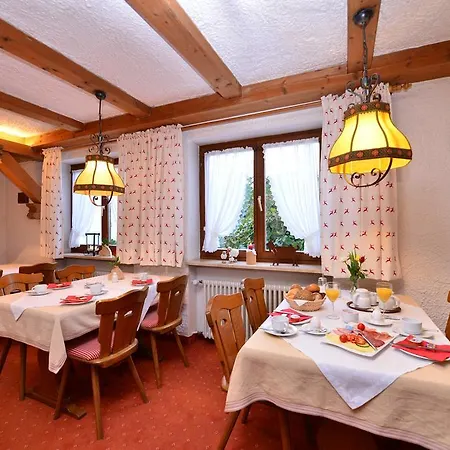 Pensionat Landhaus Julia